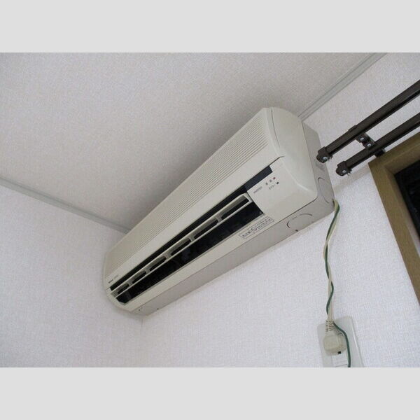 その他設備 (エアコン)