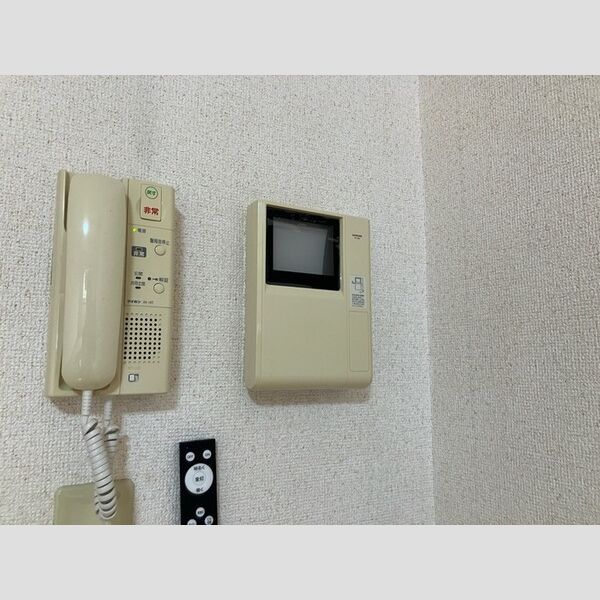 その他設備 (モニタ付きインターホン)