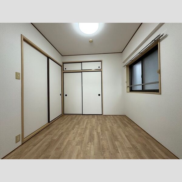 その他 (中洋室)