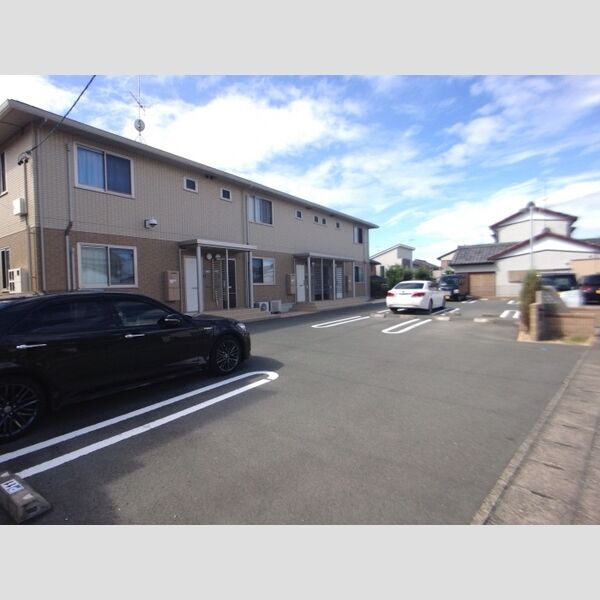 駐車場 (駐車場)