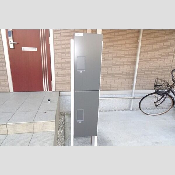 現地周辺 (宅配ボックス)