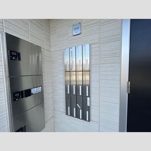 現地周辺 (集合ポスト・宅配ボックス)