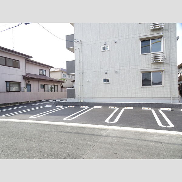 駐車場 (駐車場)
