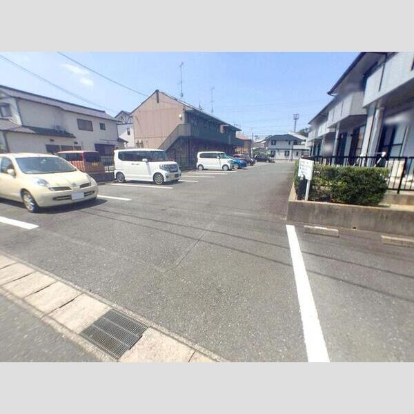 駐車場 (駐車場)