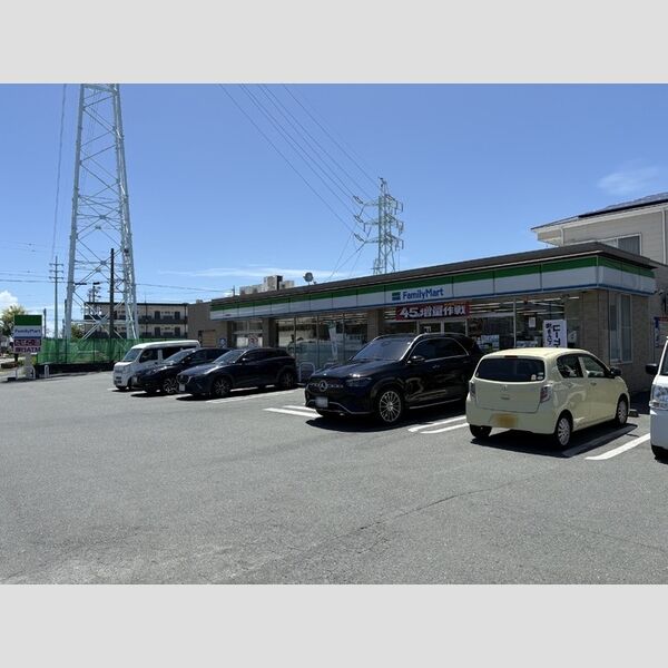 現地周辺 (ファミリーマート浜松植松店(449m))