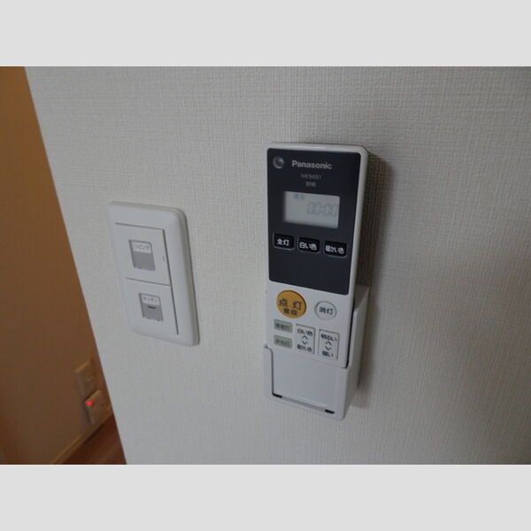 その他設備 (照明リモコン)