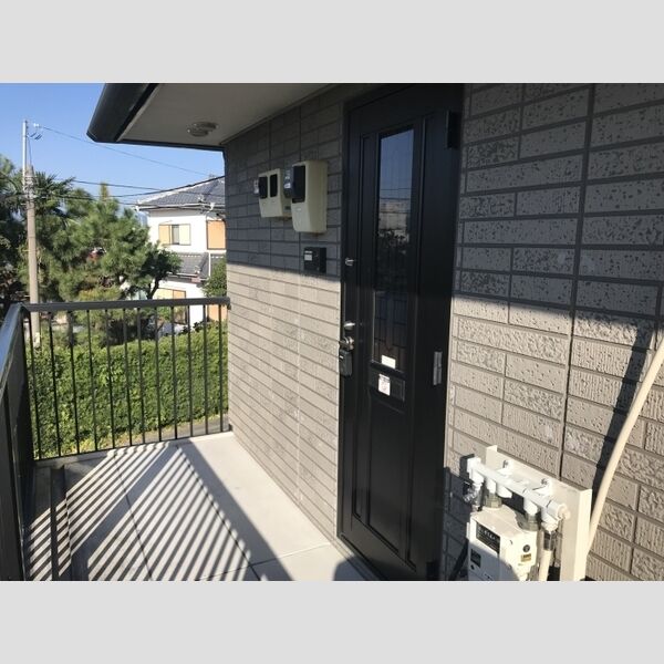 玄関 (玄関外側)