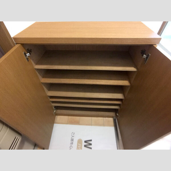 収納 (B棟101号室　玄関シューズボックス)