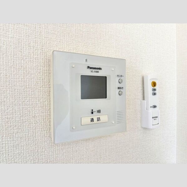 その他設備 (モニタ付きインターホン)