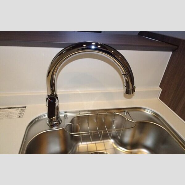 その他 (センサー水栓付きシステムキッチン)