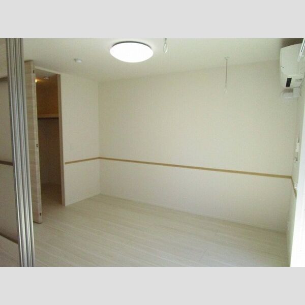 その他 (洋室(照明付き))