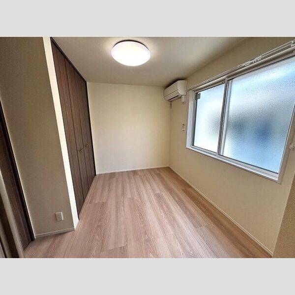 その他 (洋室(エアコン、照明付き))