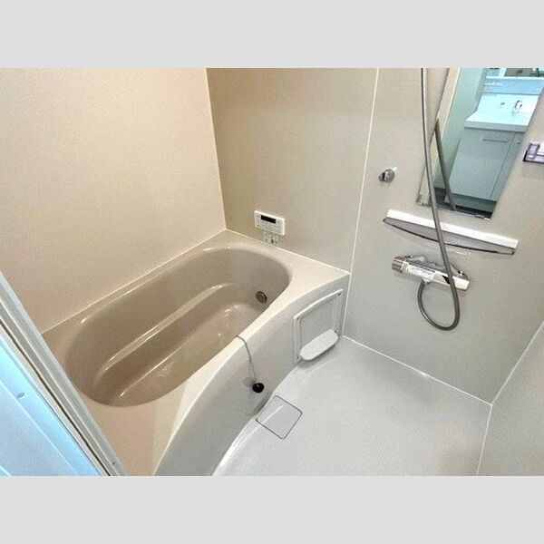 バス (浴室換気乾燥機付き 追い焚き給湯)