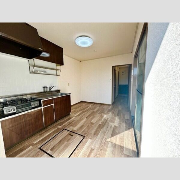 居室・リビング (DK)