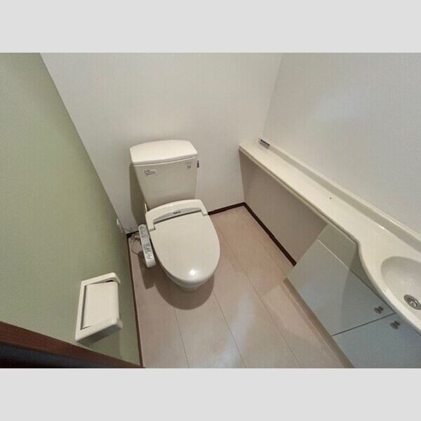 トイレ (温水洗浄暖房便座)