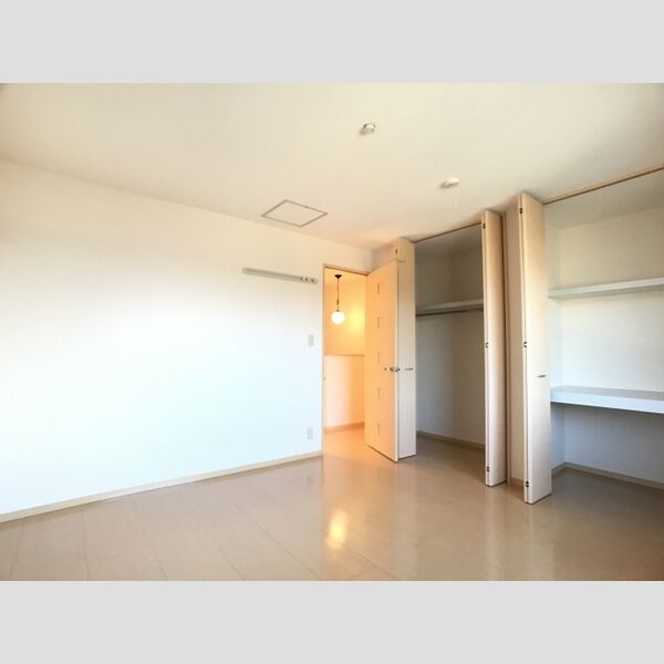 その他 (103号室　2F北側8帖洋室)