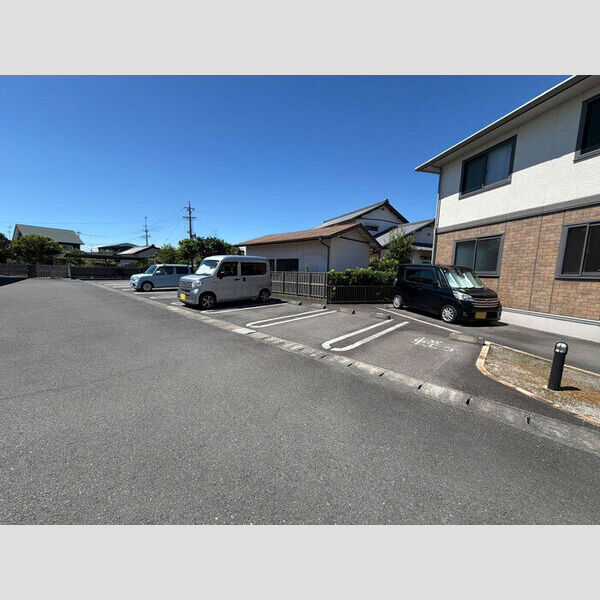駐車場 (駐車場)