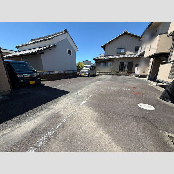 駐車場 (駐車場)