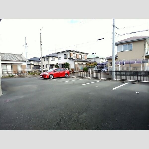 駐車場 (駐車場)