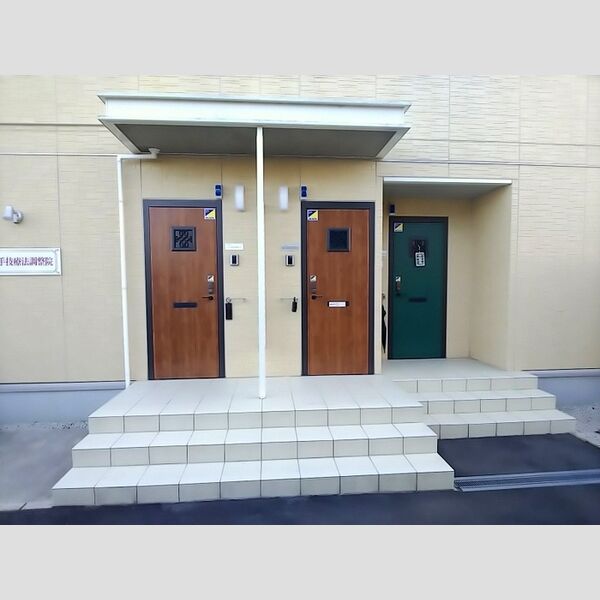 エントランス (エントランス)