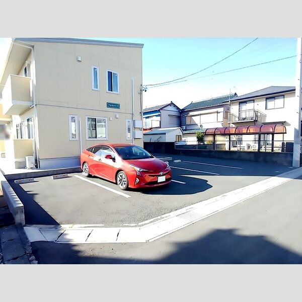 駐車場 (駐車場)