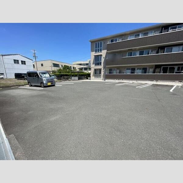 駐車場 (駐車場)