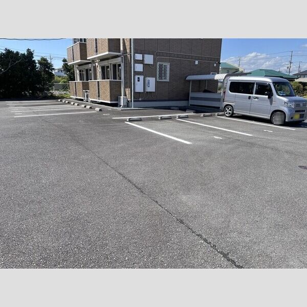 駐車場 (駐車場)