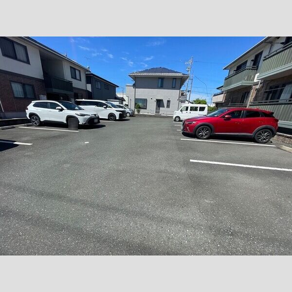 駐車場 (駐車場)