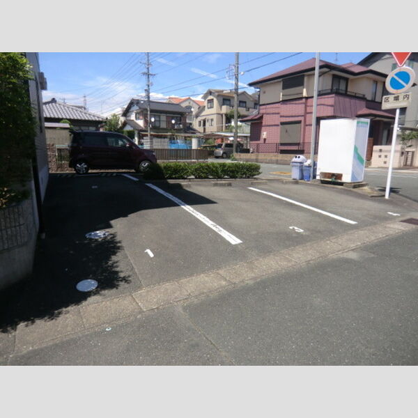 駐車場 (駐車場)