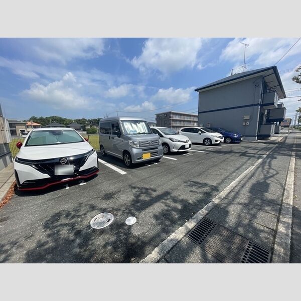 駐車場 (駐車場)