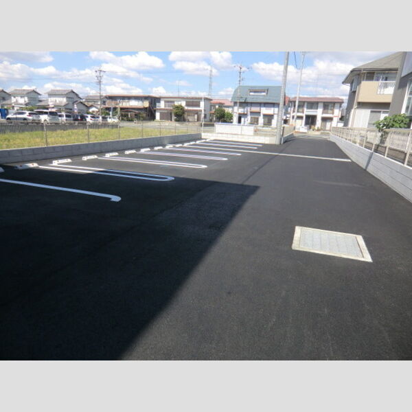 駐車場 (駐車場)