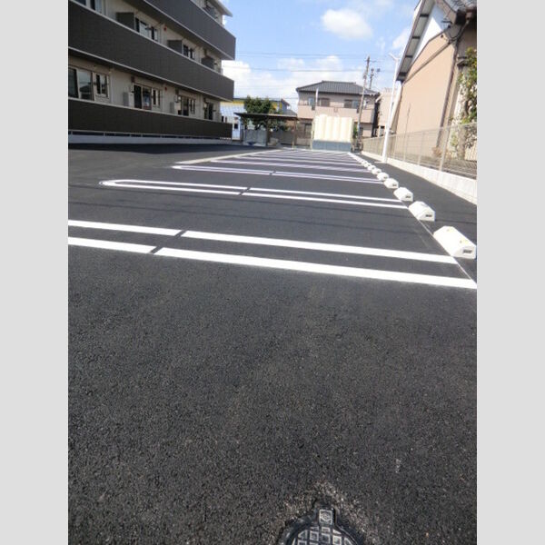 駐車場 (駐車場)