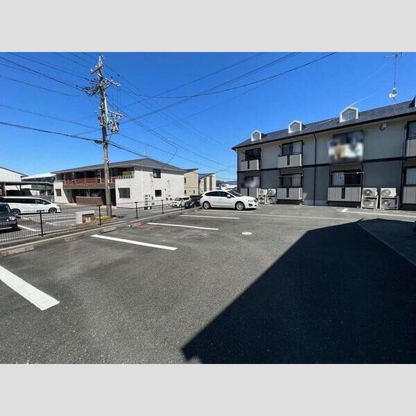 駐車場 (駐車場)