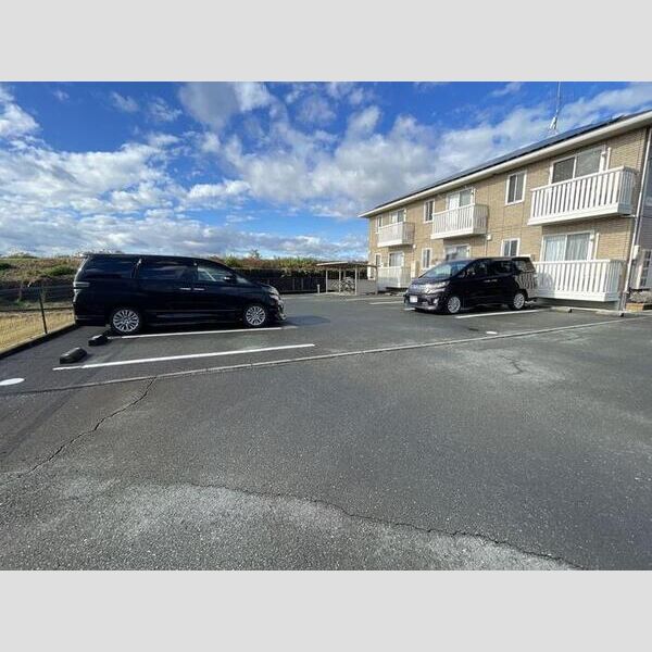 駐車場 (駐車場)