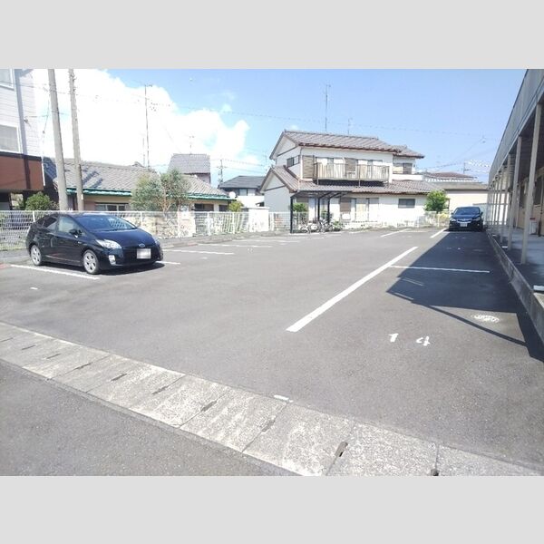 駐車場 (駐車場)