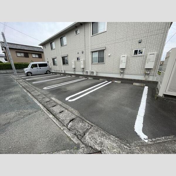 駐車場 (駐車場)