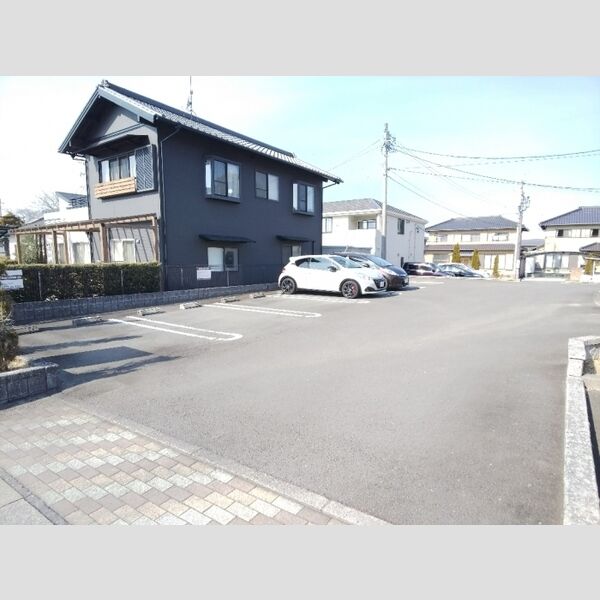 駐車場 (駐車場)
