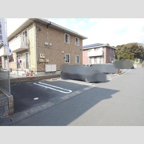 駐車場 (駐車場)
