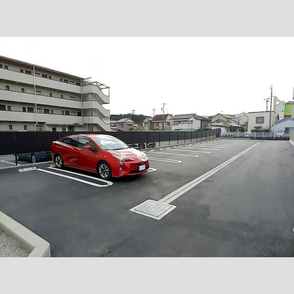 駐車場 (駐車場)
