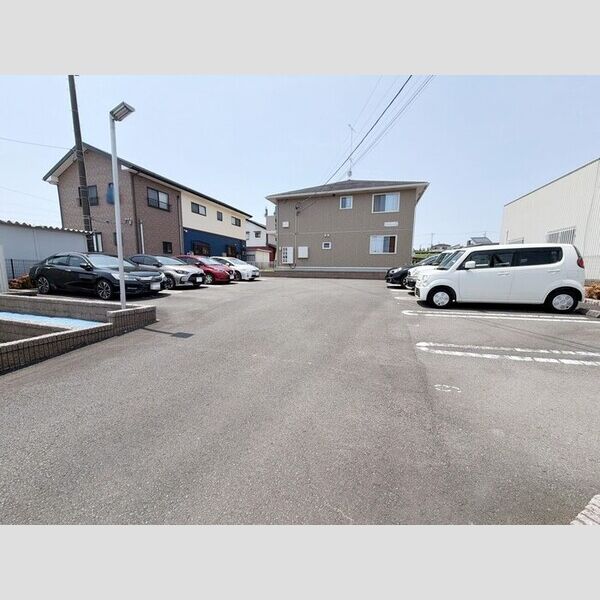 駐車場 (駐車場)