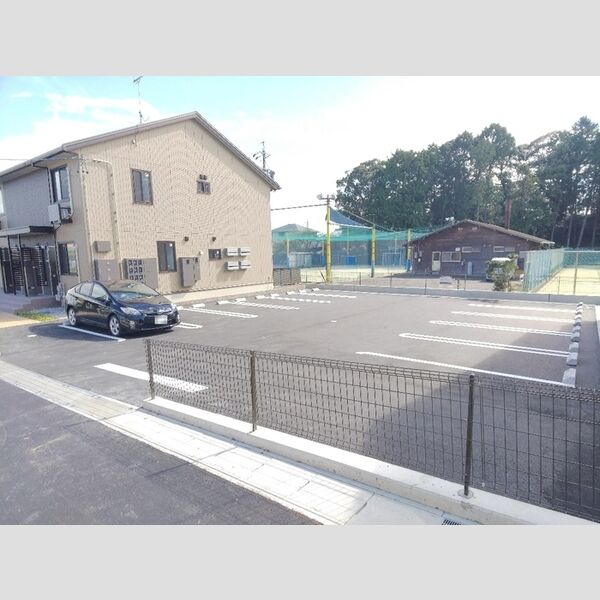 駐車場 (駐車場)