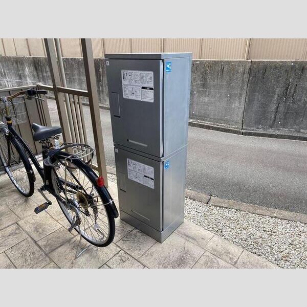 現地周辺 (宅配ボックス)