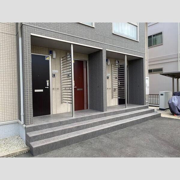 エントランス (エントランス)