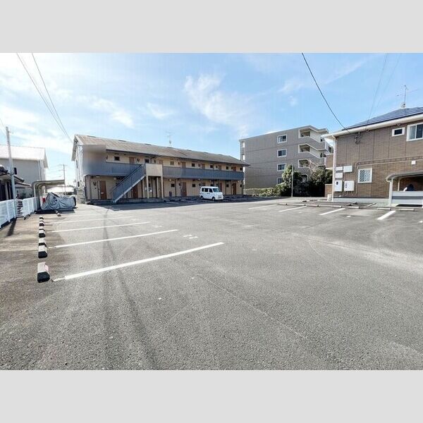 駐車場 (駐車場)