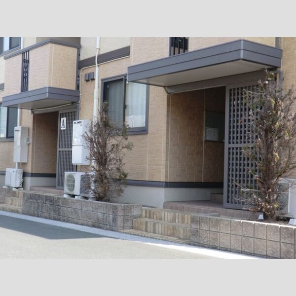 エントランス (エントランス)