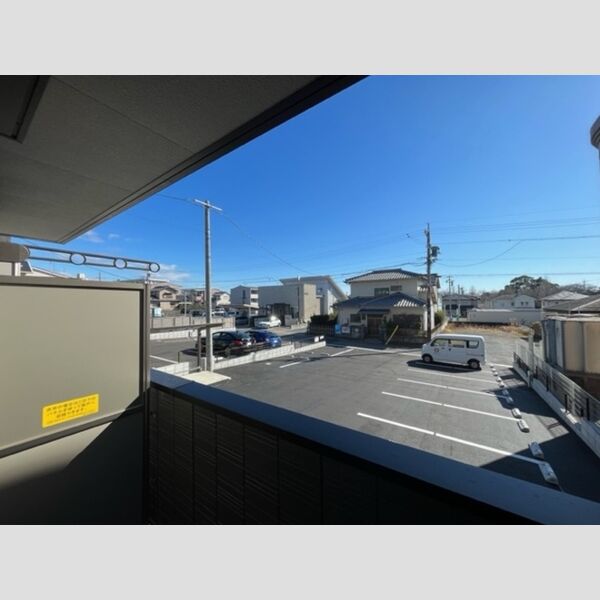 現地周辺 (バルコニー側風景)