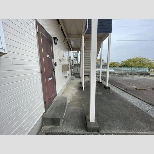 エントランス (エントランス)