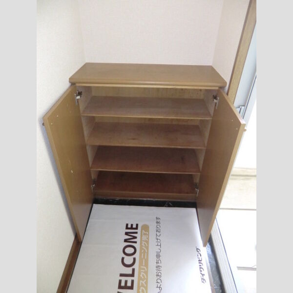 玄関 (シューズボックス)