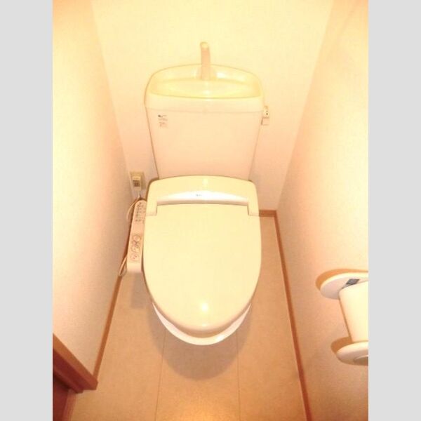 トイレ (温水洗浄暖房便座)