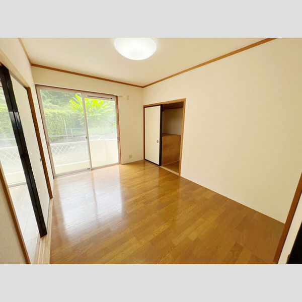 その他 (洋室)
